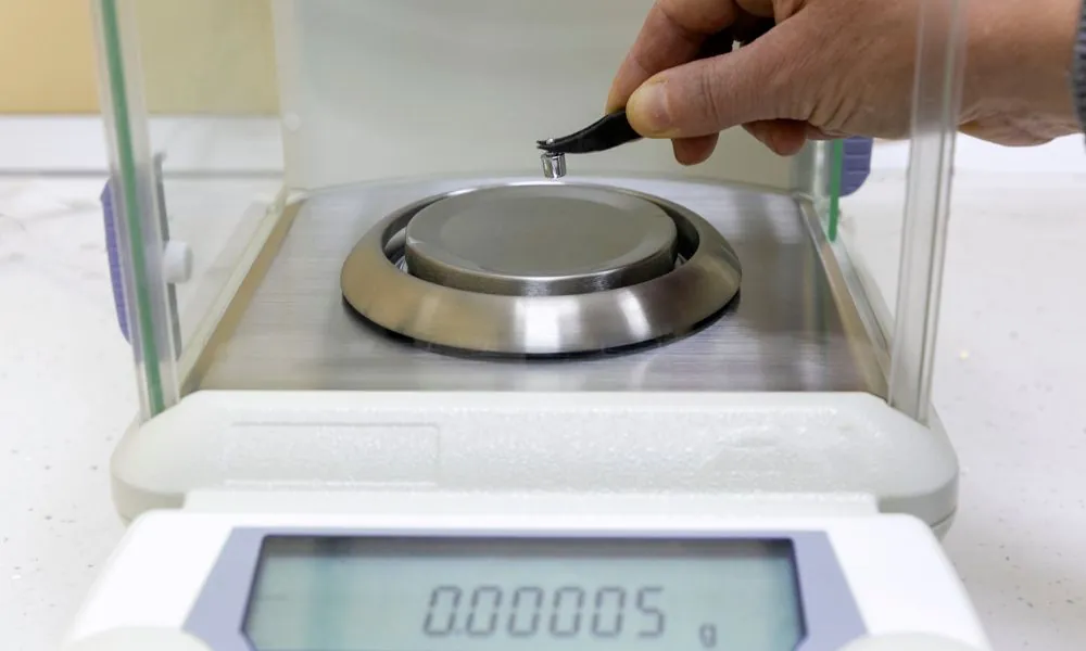 Choosing the Right Analytical Balance for Your Laboratory: Key Factors to Consider