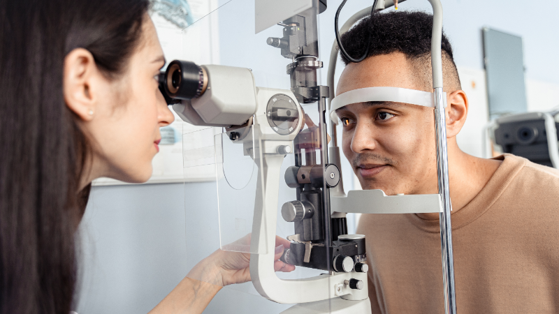 Essential Eye Health: Why Regular Eye Check-Ups and Screenings in Singapore are Crucial